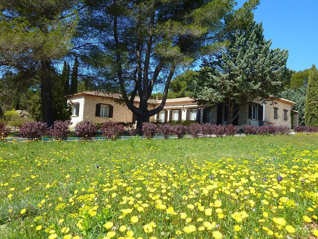 Les Mazets Du Luberon Bed & Breakfast Puget
